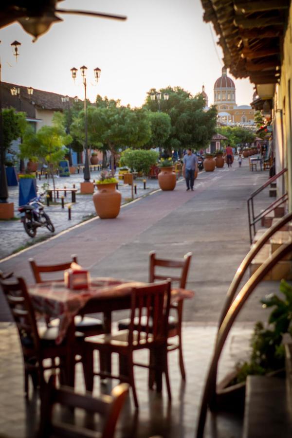Hotel La Calzada Granada Extérieur photo